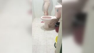 college friend sends me video while taking a bath pt 1 - 10 image