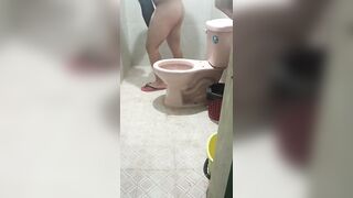 college friend sends me video while taking a bath pt 1 - 4 image