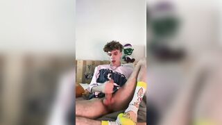 cute skater boy jerking in his bedroom (cum, 18+) - 13 image