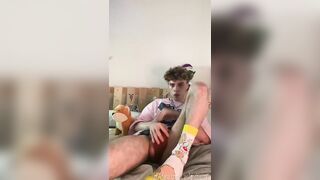 cute skater boy jerking in his bedroom (cum, 18+) - 2 image