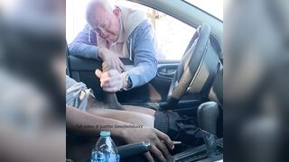 grandpa offers a helping hand while cruising - 15 image