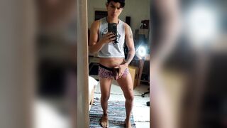 Jony Zucker masturbates in front of the mirror. Do you want to give him a hand? - 15 image