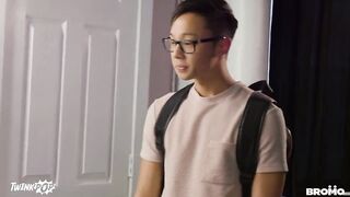 Twinkpop - Handsome Security Hunk Trent King Keeps a Close Eye on Bespectacled Twink Dane Jaxon - 3 image