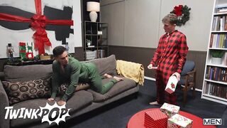Damian Night & Jake Preston Strip Down To Suck Each Other And Fuck Till They Cum For Jolly Holiday Present - TWINKPOP - 3 image