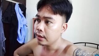 A Daddy Masturbates, He Is so Good to Watch