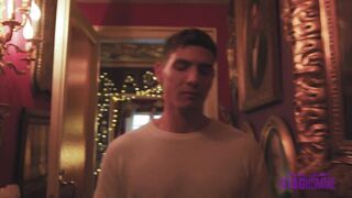 Staghomme Hung sexy priest Scott Carter screws young twink bareback - 6 image