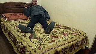 I smoke a cigarette in the accommodation before throwing - 1 image