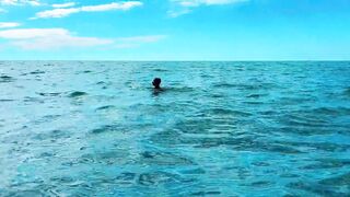 Skinny twinky sucked the big of a stranger jerking off to him on a public beach - 2 image