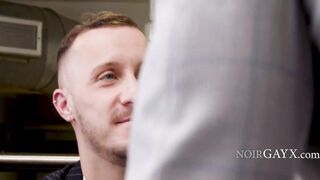 Fuck Elevator Pitch, I Want The Bareback Pitch - 4 image