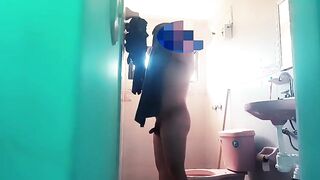 After fucking he recorded my neighbor in the bathroom - 15 image