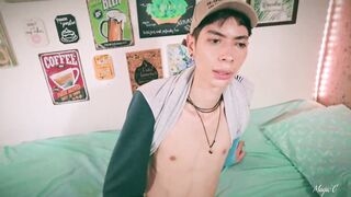 Sport Twink Magic C Jerking His Big Cock Through The Side of His Shorts - 7 image