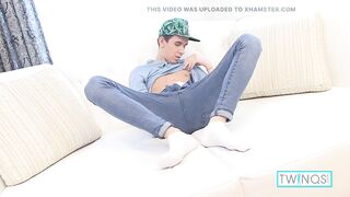 Sweet Horny William B Jerks Off His Big Cock With A Pump! - 8 image