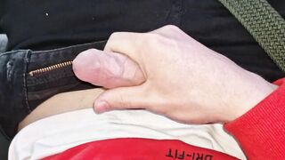 I Was Kicked Out by a Taxi Driver, Shock! I Jerked off the Taxi Driver in the Back of the Car While He Was Driving Me to Work - 7 image