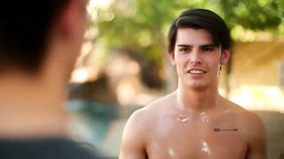 He barebacks the hot gardener - 2 image