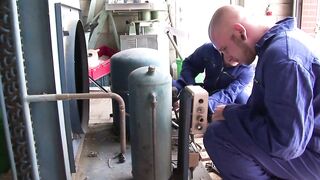 Amateur Outdoor Fucker in Raw Fetish Fun - 2 image