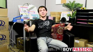 Kevin Grover wanking his dick before busting a nut in a solo - 2 image