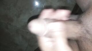 My boyfriend to handjob on New Year's Eve - 7 image