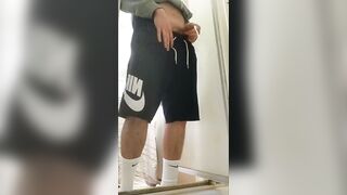 I piss in Nike sports clothes - 10 image
