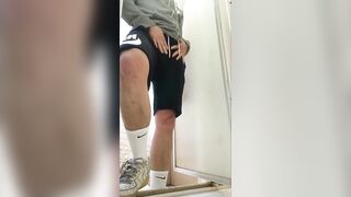 I piss in Nike sports clothes - 7 image