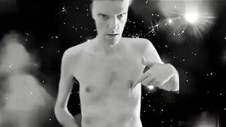 British Freddie Sunfields in Nude Desire