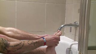 Theo Reid & Dan Broughton, relaxing sex in a hot tub, with - 7 image