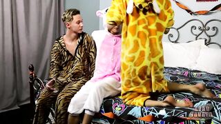 A Very Spooky Suck & Fuck! - 3 image