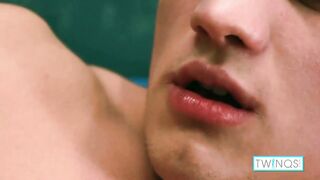 Luke Milks Himself! He Got His Six-Pack Abs Spermed!