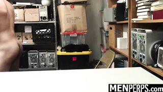 An Agreement Was Met Between the Mall Officer and The Shoplifter - Menperps - 11 image