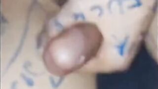 Ordered a Slave to Take off His Clothes and Fly a Kite, Showing off a Pen to Draw Clown Characters.