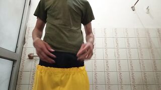 Big cock full of milk about to make cheese - 3 image