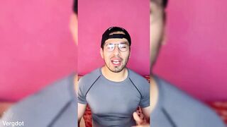 Shameful macho comes home from the gym excited to see a twink's ass and masturbates his 19cm