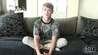 Twink Corey Dawson Jerks Off While Dildo Fucking His Ass