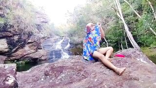 I stroked my dick near the waterfalls in Minas Gerais