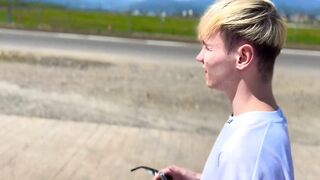 Persuaded a passer-by to give a for money on the beach - 2 image