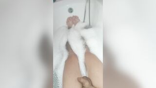 Cock gets hard in the shower - 1 image
