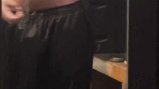 I masturbate after the gym - 1 image