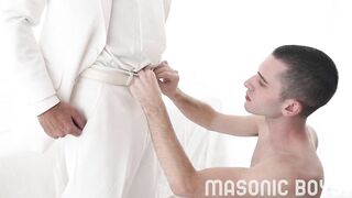 MasonicBoys - Thick dick priest breeds beautiful submissive servant - 4 image