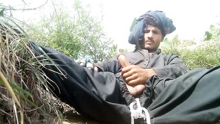Pakistani young boy very big dick - 1 image