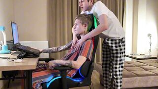 distracted the guy from the game and seduced him into sex, licked and fucked him with a big dick, deep throat blowjob and anal fucking - 1 image