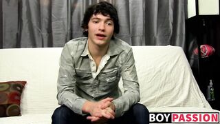 Twink Josh Bensan interviewed then wanked his dick - 3 image