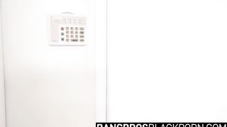 Natalia Queen & Stephanie Love Share BBC After Shower - Black Porn - 14 image