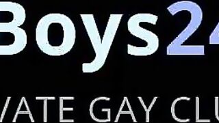 Twink railed by 2 cocks - 1 image