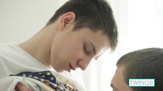 Pounding & Filling Up His Ass! Zane Doggy Styles Adam!