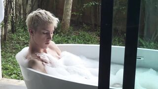 A cute twink sucked his stepdad's dick after a shower. - 1 image