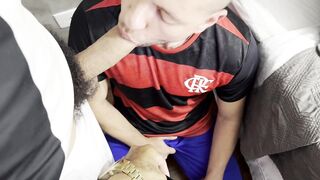 Torcedor's big brown dot is worshipped by Dois Jogadores as they kiss and dirty talk about their first time interracial encounter - 2 image
