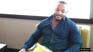 Watch Let's Mom's date stretch open his butthole and get a hot facial