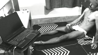 Watch this kinky ginger twink her monster cock while getting her tight pussy pounded - 7 image