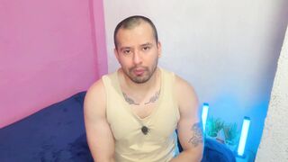 Married bricklayer pounds young twink's tight ass in internet cafe with his massive meat stick - 14 image