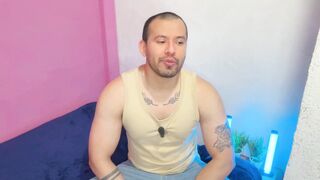 Married bricklayer pounds young twink's tight ass in internet cafe with his massive meat stick - 7 image