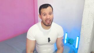 Mexican stud with a well-endowed body penetrates inexperienced Nicaraguan boy in steamy anal sex - 4 image